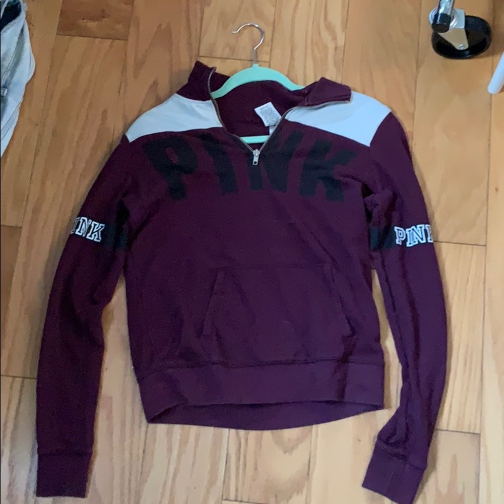 Pink maroon sweat shirt